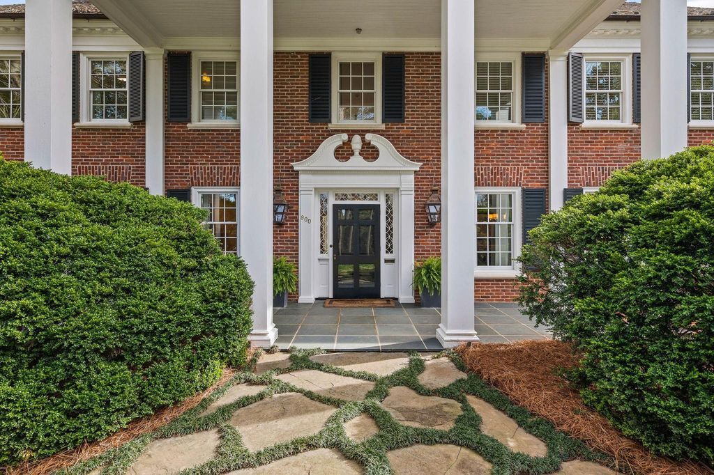1947 Georgian Revival Masterpiece The Heavner Williams Home in North Carolina Listed at 2.49 Million 5