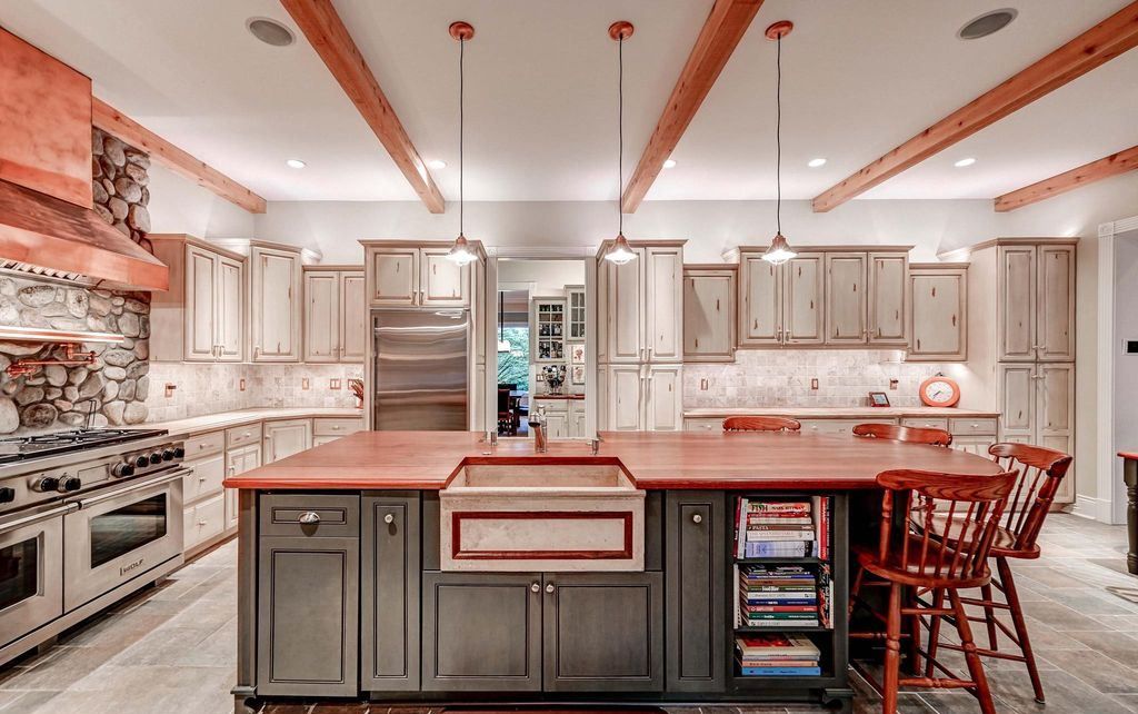 2.7 Million Maryland Home Blends Classic Architecture with Contemporary Style 22
