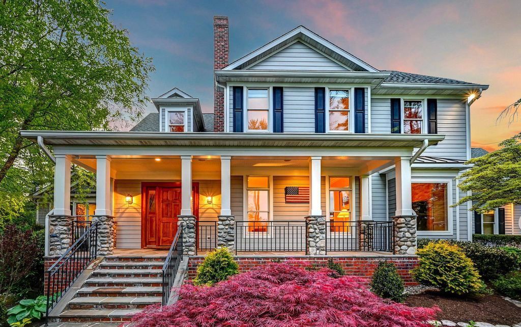 2.7 Million Maryland Home Blends Classic Architecture with Contemporary Style 30