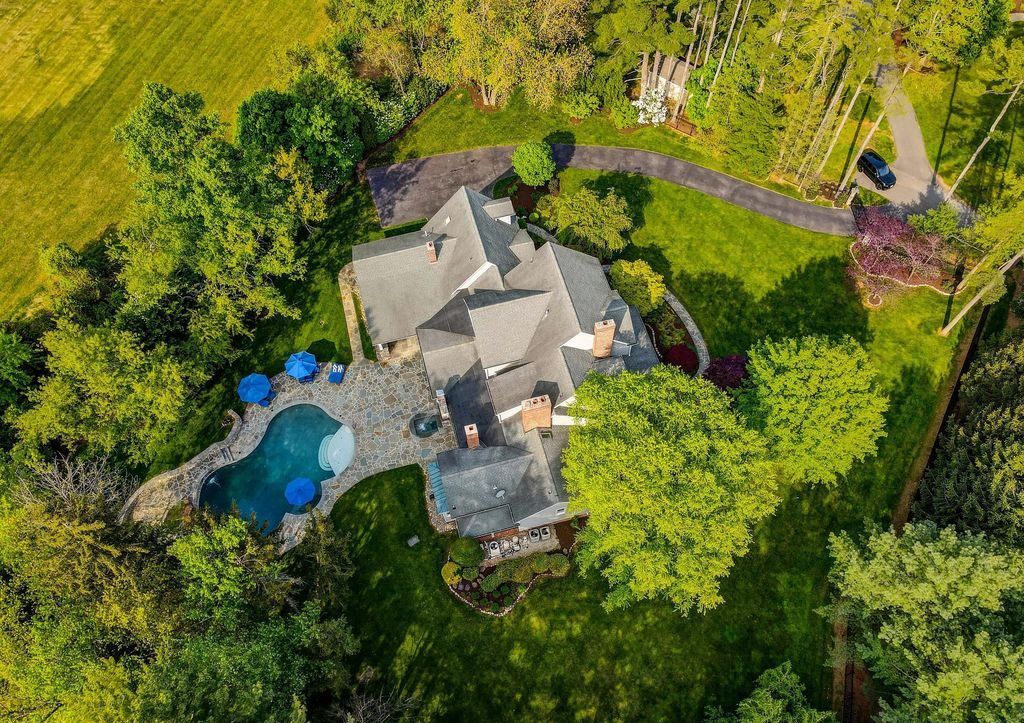 2.7 Million Maryland Home Blends Classic Architecture with Contemporary Style 47