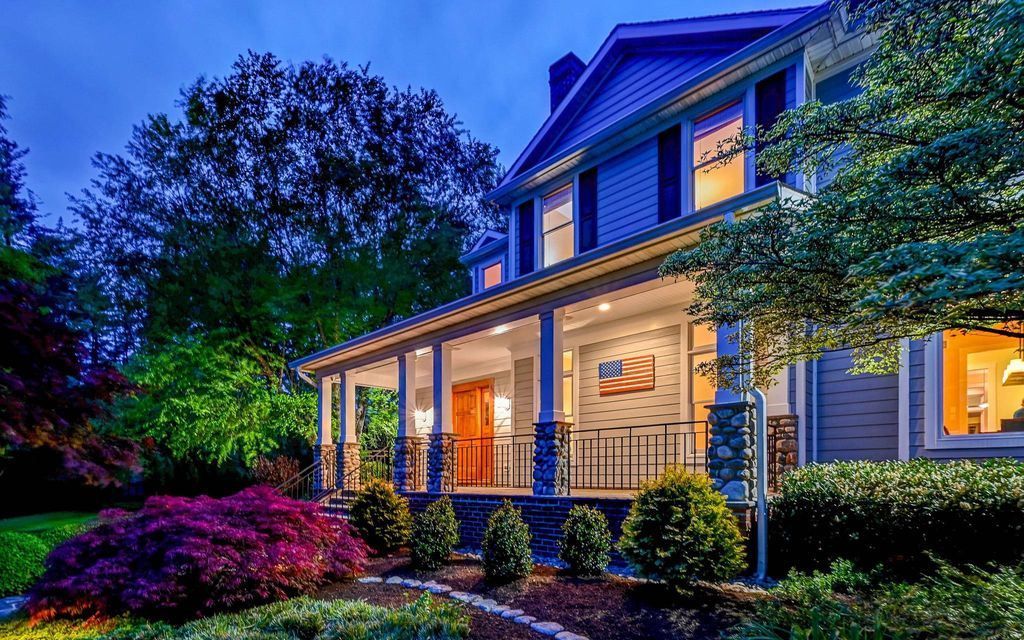 2.7 Million Maryland Home Blends Classic Architecture with Contemporary Style 55
