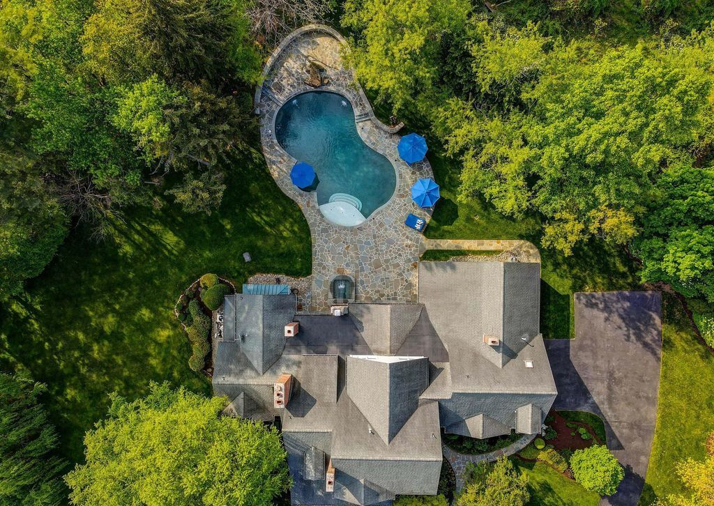 2.7 Million Maryland Home Blends Classic Architecture with Contemporary Style 6