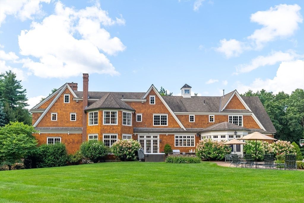 4.3 Million Masterpiece Architecturally Crafted Retreat in Massachusetts Awaits Your Discovery 4