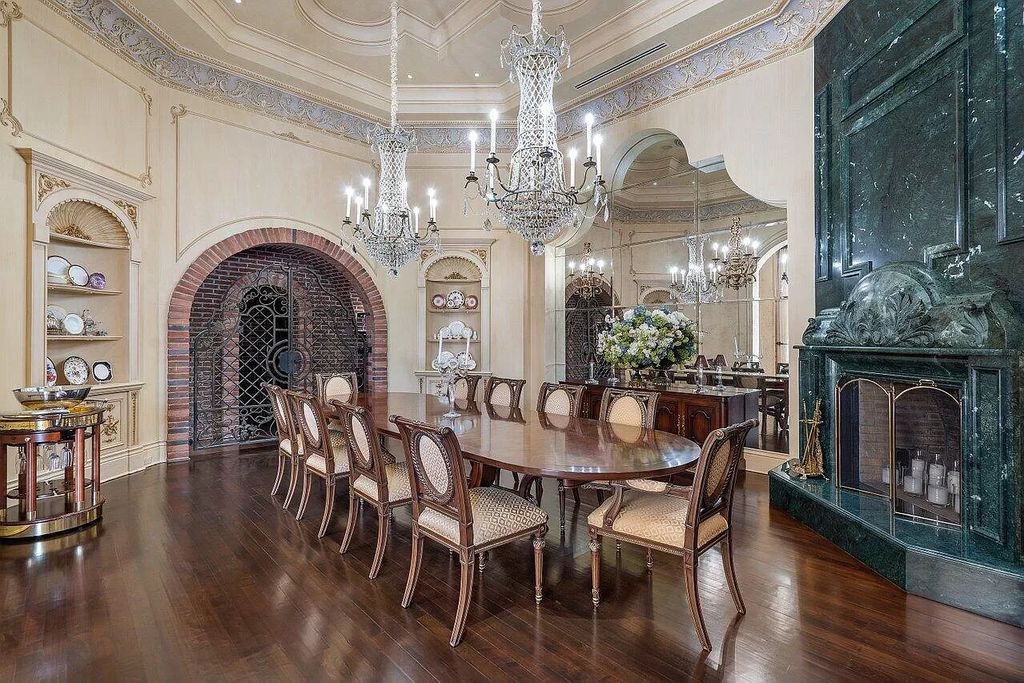 Discover the epitome of luxury living at 7894 Dunvagen Ct, a newly renovated masterpiece within Boca Raton's prestigious St. Andrews Country Club.