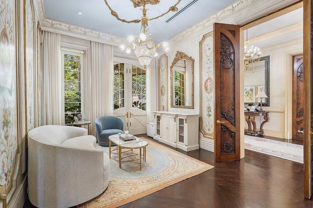 Discover the epitome of luxury living at 7894 Dunvagen Ct, a newly renovated masterpiece within Boca Raton's prestigious St. Andrews Country Club.