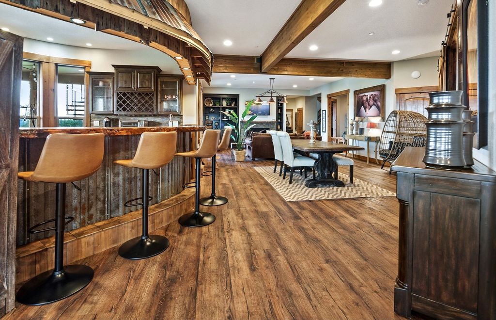 A Majestic Timber Framed Estate Offering Unobstructed Panoramic Views Priced at 5.75 Million 35