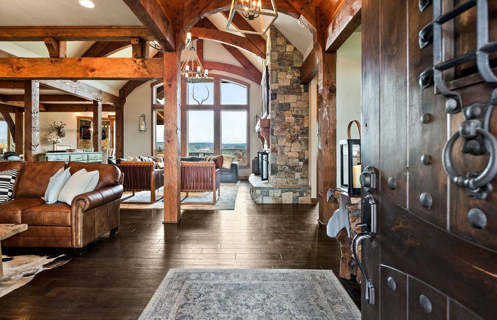 A Majestic Timber Framed Estate Offering Unobstructed Panoramic Views Priced at 5.75 Million 7