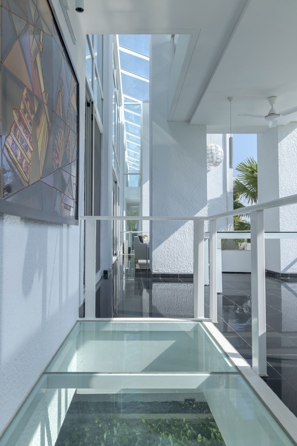 Aalloa Hills Residence, Net-Zero Oasis by INI Design Studio