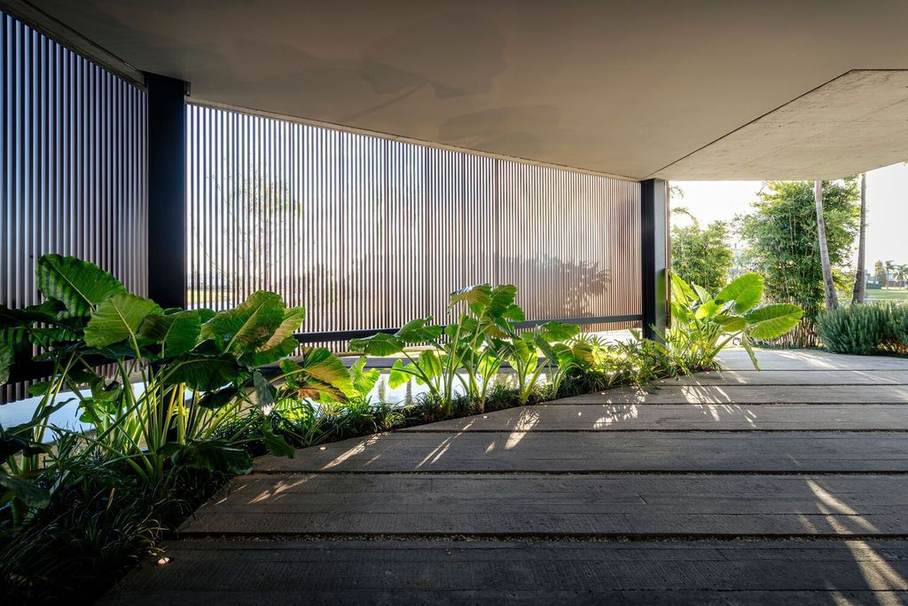 Água house, waterfront gem by Stemmer Rodrigues Architecture