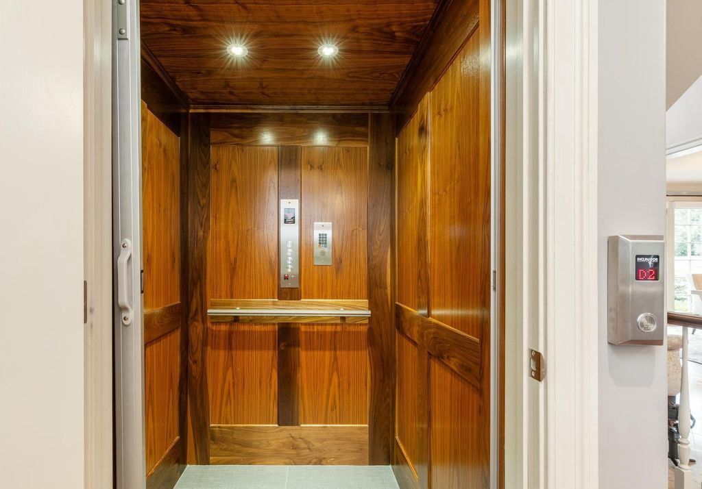 C.F. Holloways Extraordinary Custom Masterpiece in Pennsylvania Listed at 3.795 Million 26