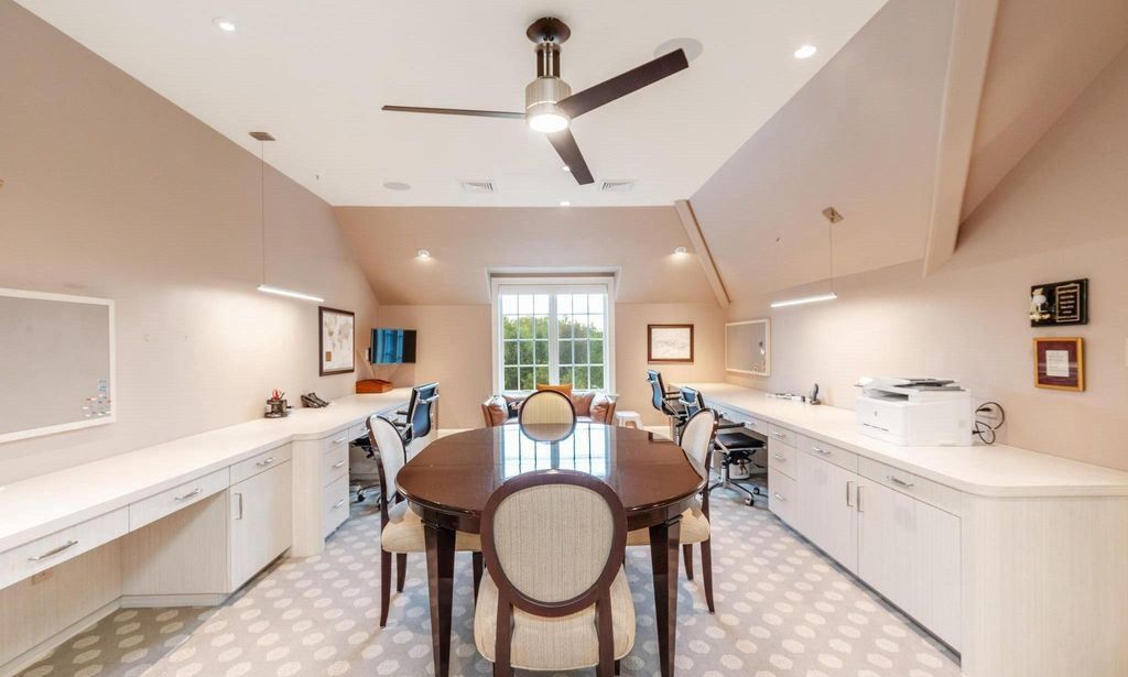 C.F. Holloways Extraordinary Custom Masterpiece in Pennsylvania Listed at 3.795 Million 31