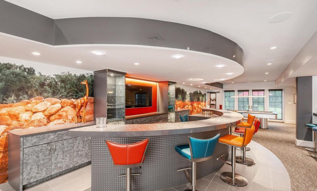 C.F. Holloways Extraordinary Custom Masterpiece in Pennsylvania Listed at 3.795 Million 33