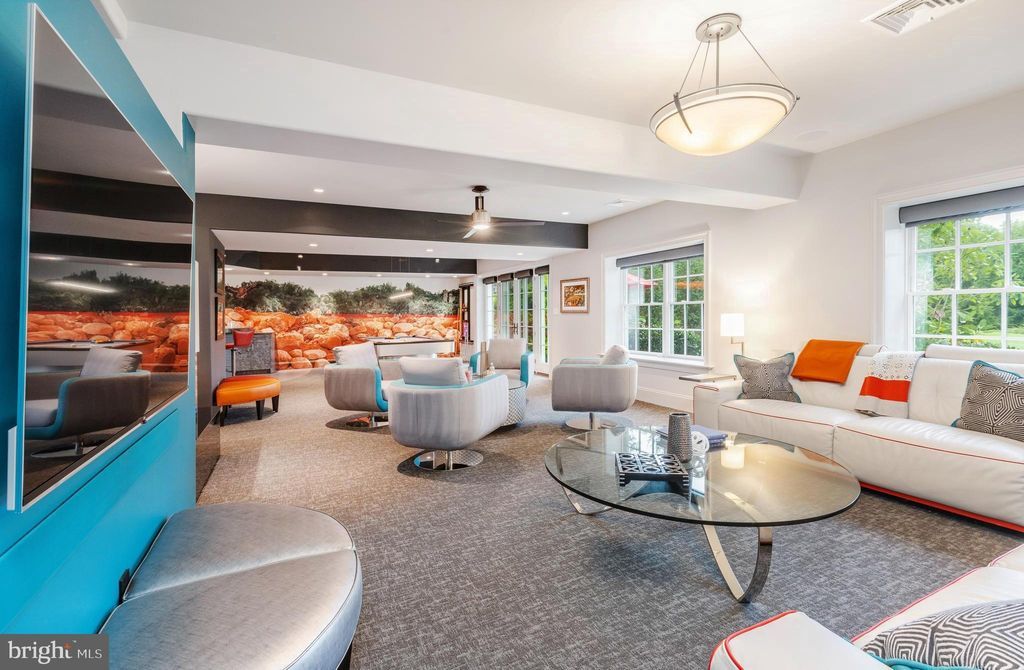C.F. Holloways Extraordinary Custom Masterpiece in Pennsylvania Listed at 3.795 Million 36