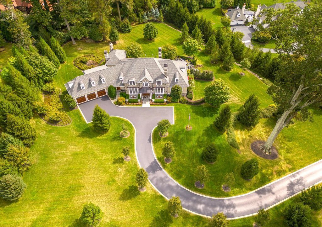 C.F. Holloways Extraordinary Custom Masterpiece in Pennsylvania Listed at 3.795 Million 51