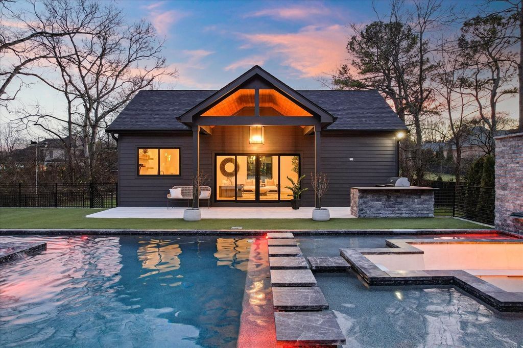 Captivating Tennessee Home a Haven for Family Enjoyment Listed at 4.49 Million 40