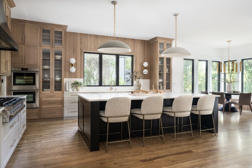 Captivating Tennessee Home a Haven for Family Enjoyment Listed at 4.49 Million 5
