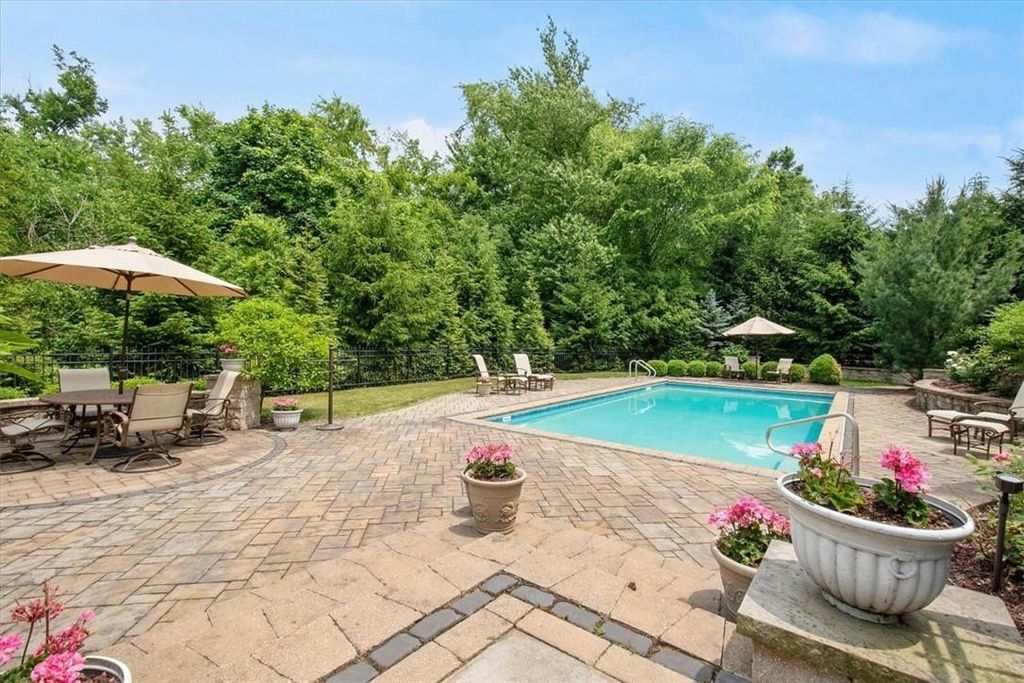 Costa Homebuilders Extraordinary Residence with Lush Landscaping in Pennsylvania Listed at 2.295 Million 11