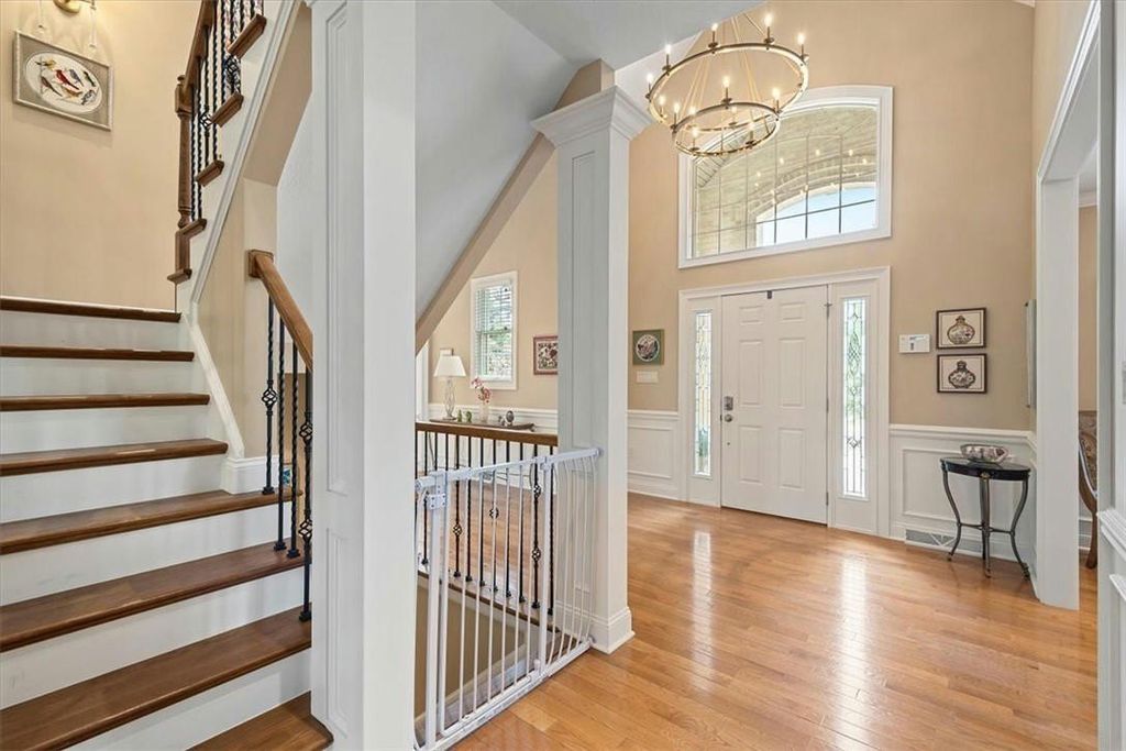 Costa Homebuilders Extraordinary Residence with Lush Landscaping in Pennsylvania Listed at 2.295 Million 13