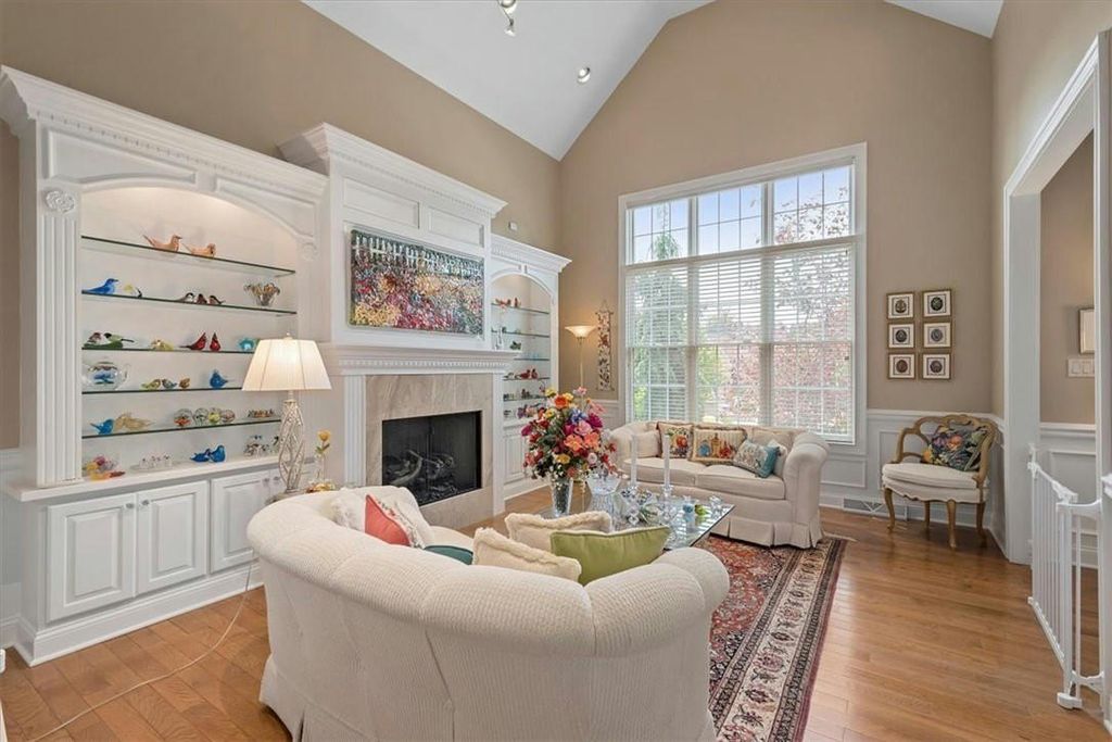 Costa Homebuilders Extraordinary Residence with Lush Landscaping in Pennsylvania Listed at 2.295 Million 15