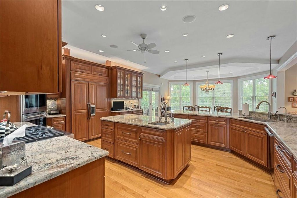 Costa Homebuilders Extraordinary Residence with Lush Landscaping in Pennsylvania Listed at 2.295 Million 19