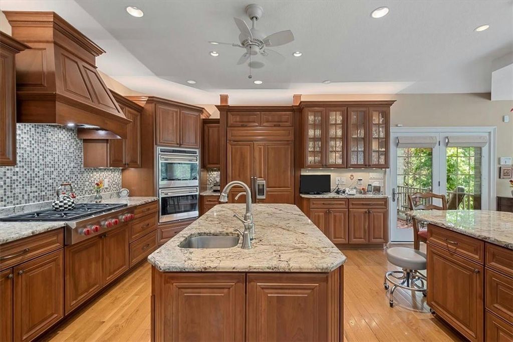 Costa Homebuilders Extraordinary Residence with Lush Landscaping in Pennsylvania Listed at 2.295 Million 22