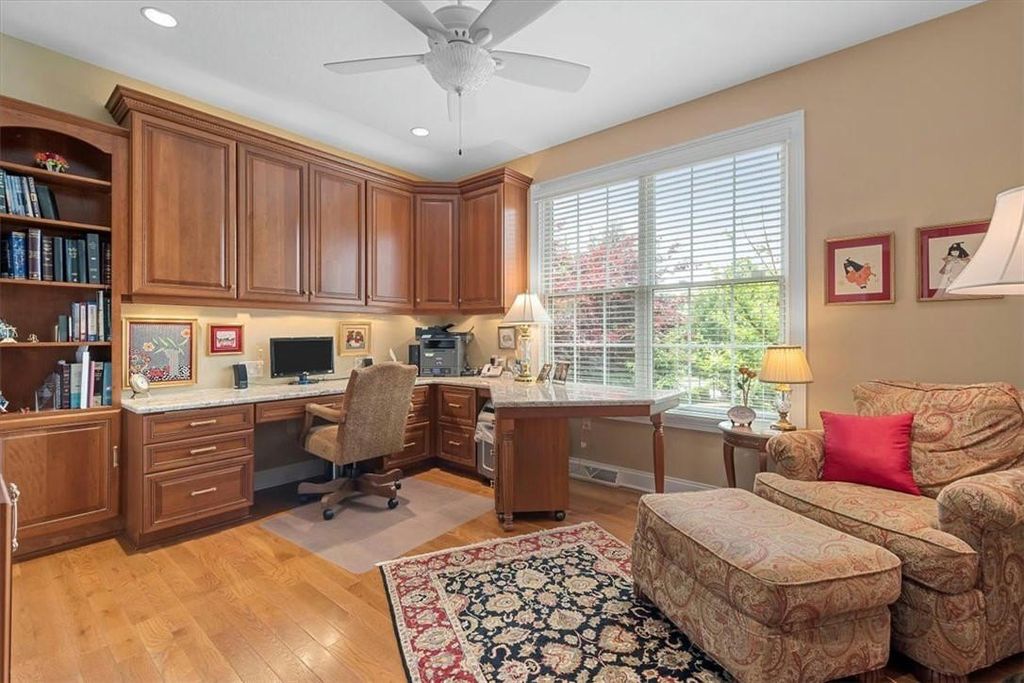 Costa Homebuilders Extraordinary Residence with Lush Landscaping in Pennsylvania Listed at 2.295 Million 37
