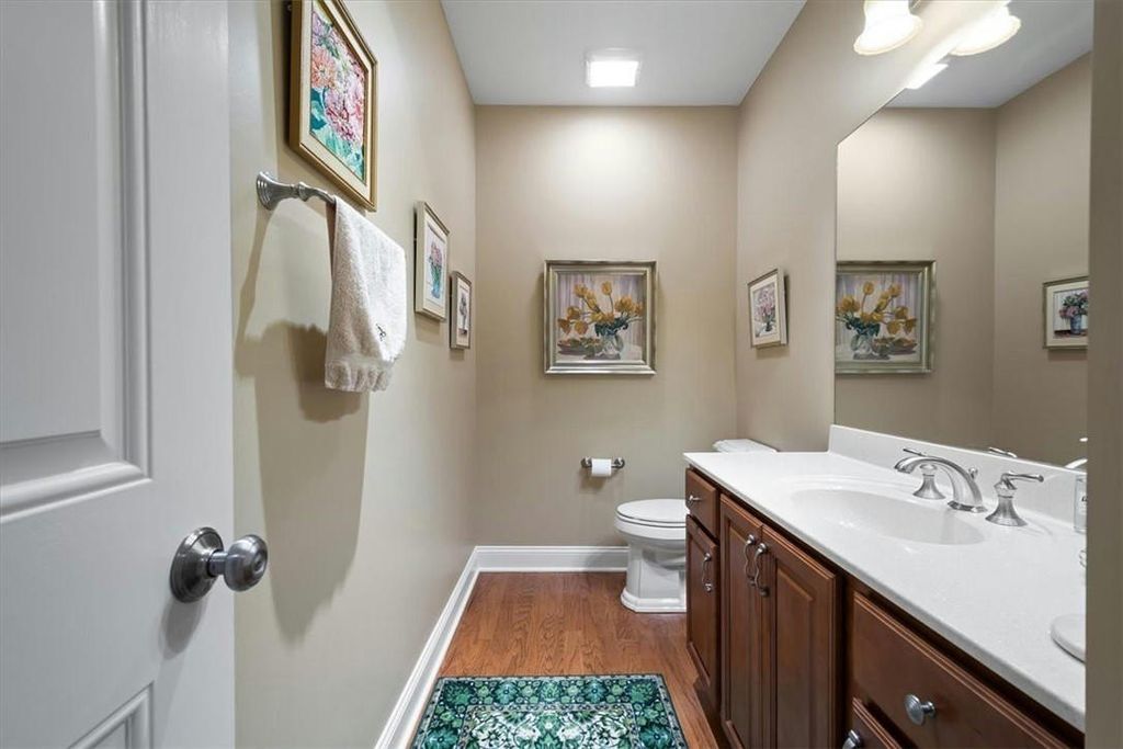 Costa Homebuilders Extraordinary Residence with Lush Landscaping in Pennsylvania Listed at 2.295 Million 42