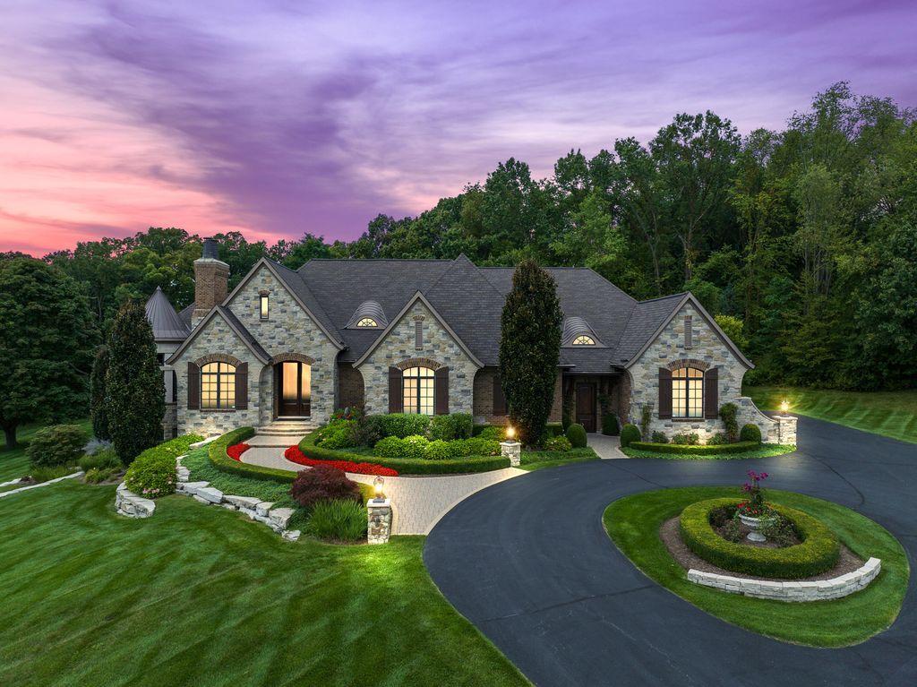 Custom Built 2.25 Million Ranch for Sale in Michigan Offers Luxury Living at Its Finest 3