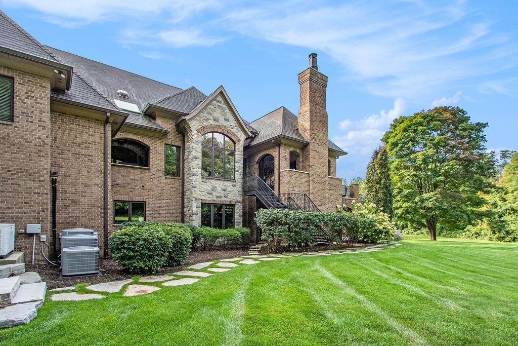Custom Built 2.25 Million Ranch for Sale in Michigan Offers Luxury Living at Its Finest 7
