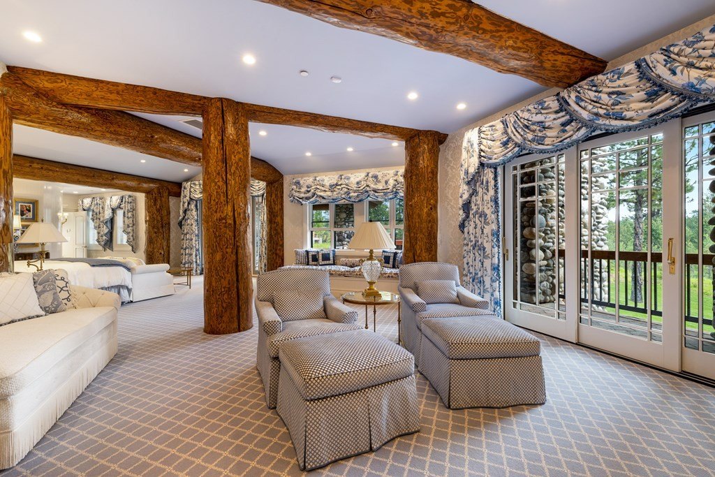 Exclusive 13.9 Million Mountain Retreat Offers Unrivaled Views and Unsurpassed Luxury in Idaho 18