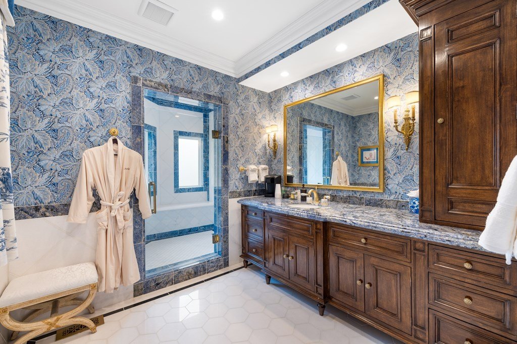 Exclusive 13.9 Million Mountain Retreat Offers Unrivaled Views and Unsurpassed Luxury in Idaho 20