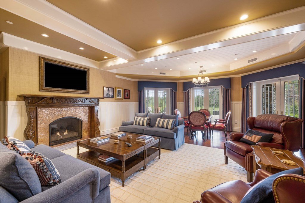 Exclusive 13.9 Million Mountain Retreat Offers Unrivaled Views and Unsurpassed Luxury in Idaho 41
