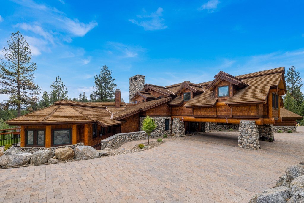 Exclusive 13.9 Million Mountain Retreat Offers Unrivaled Views and Unsurpassed Luxury in Idaho 5