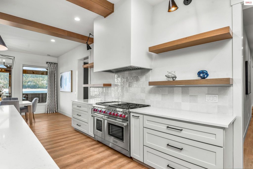Explore North Idahos Beauty Luxury Waterfront Estate Available for 6 Million 13