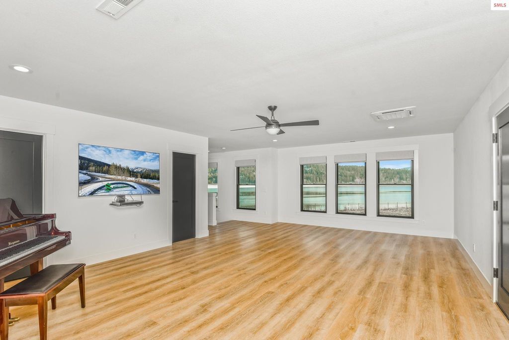 Explore North Idahos Beauty Luxury Waterfront Estate Available for 6 Million 39