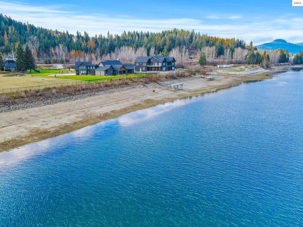 Explore North Idahos Beauty Luxury Waterfront Estate Available for 6 Million 56