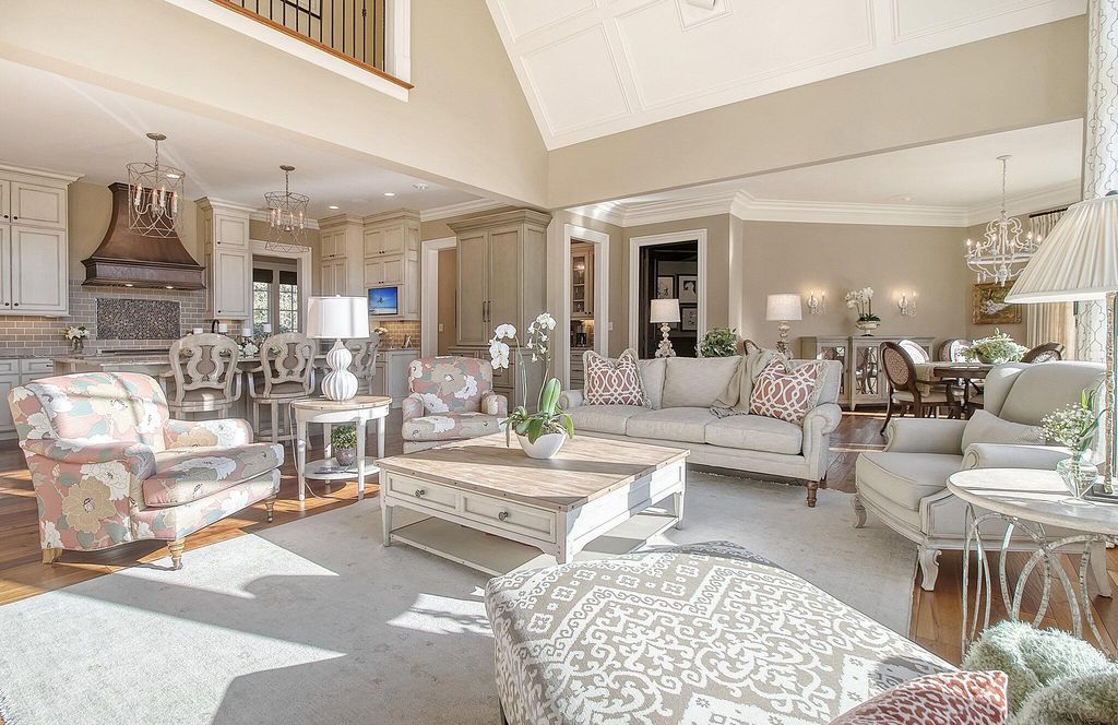 Exquisite Island Living 3.895 Million Golf Course Views Home in South Carolina 16