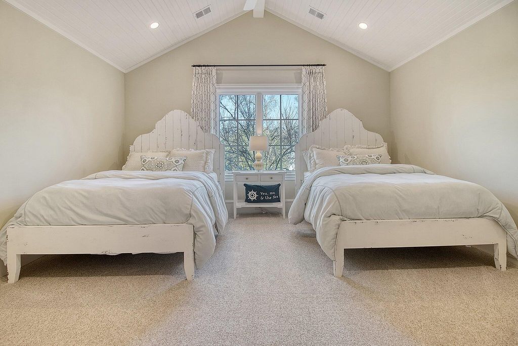 Exquisite Island Living 3.895 Million Golf Course Views Home in South Carolina 36