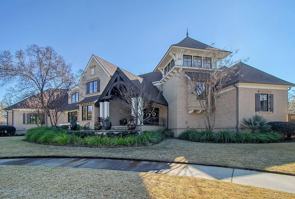 Exquisite Island Living 3.895 Million Golf Course Views Home in South Carolina 43