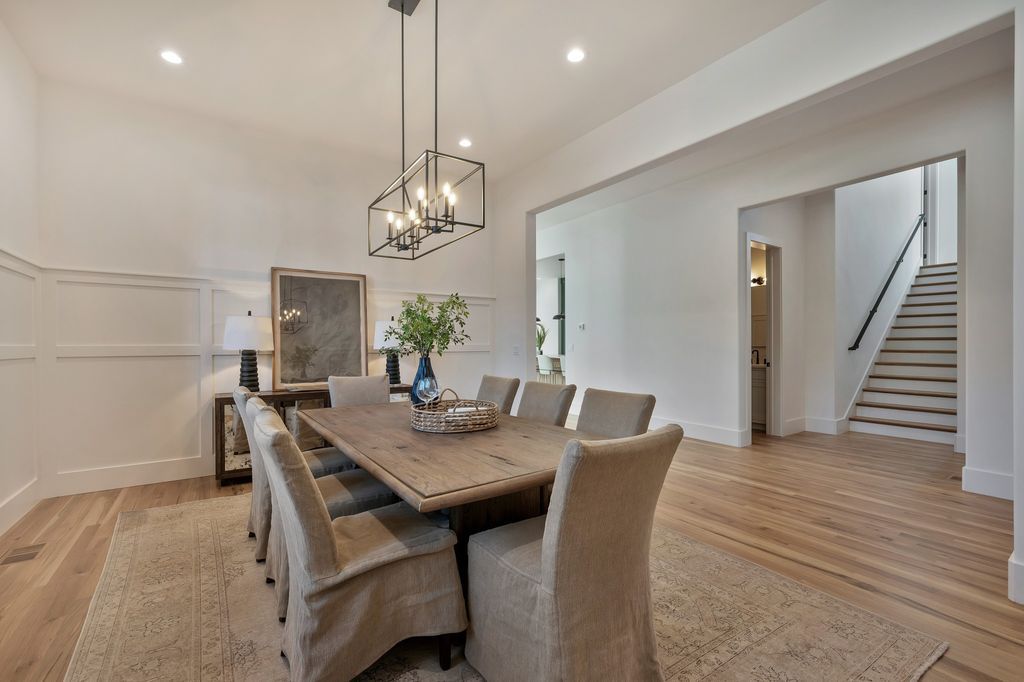 Exquisite Modern Design Tennessee Property with Breathtaking Views Available for 3699900 17