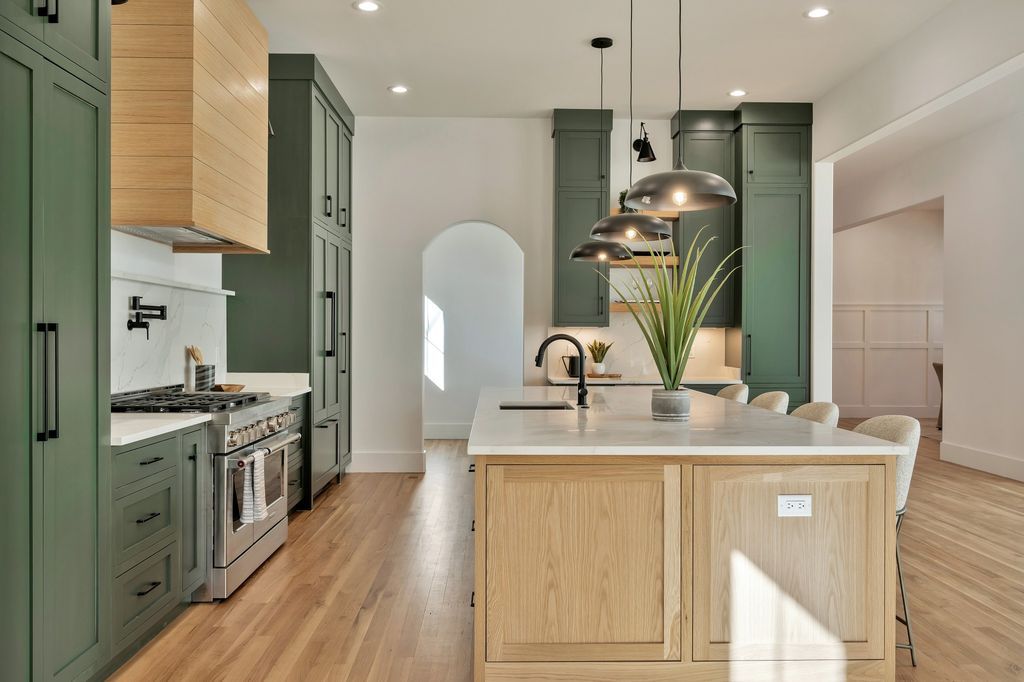 Exquisite Modern Design Tennessee Property with Breathtaking Views Available for 3699900 26