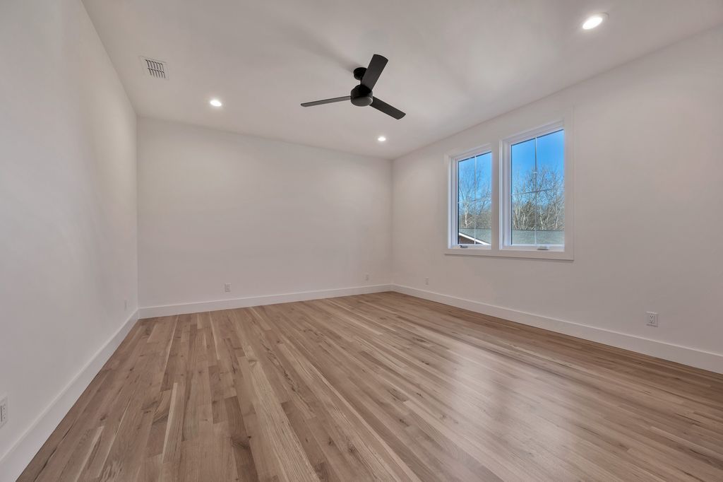 Exquisite Modern Design Tennessee Property with Breathtaking Views Available for 3699900 46