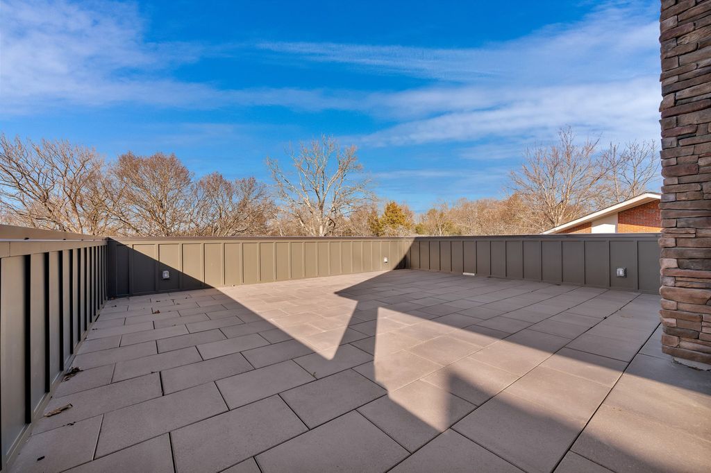 Exquisite Modern Design Tennessee Property with Breathtaking Views Available for 3699900 51