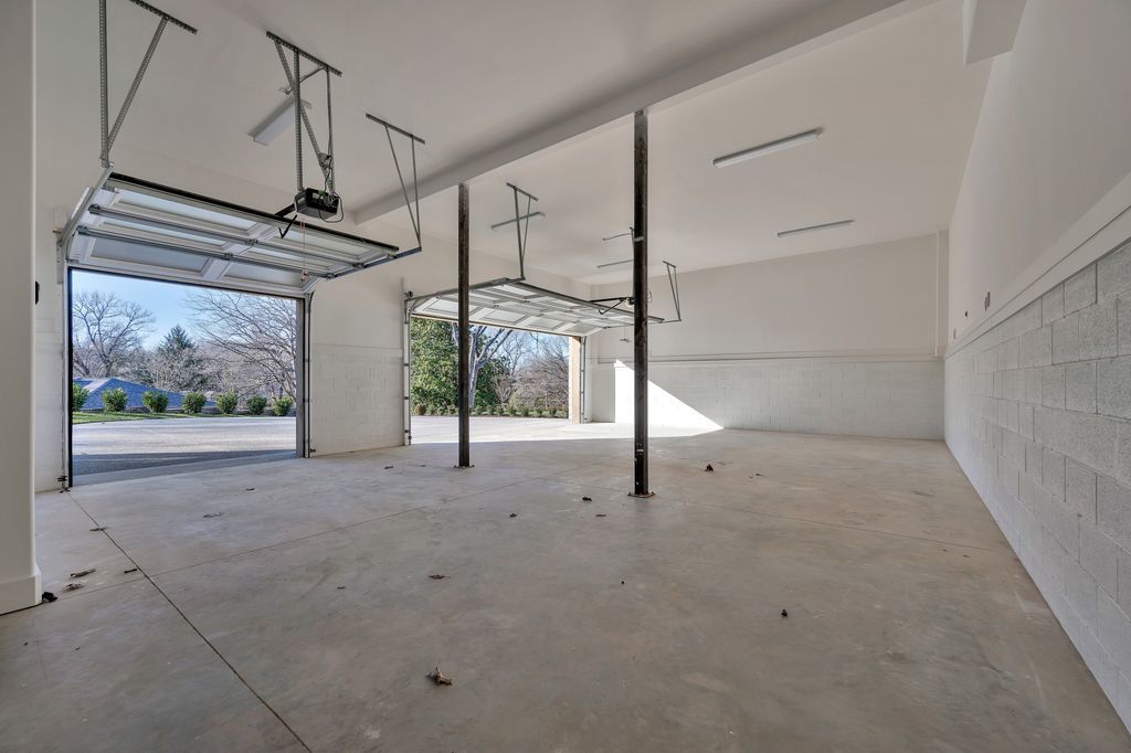 Exquisite Modern Design Tennessee Property with Breathtaking Views Available for 3699900 53