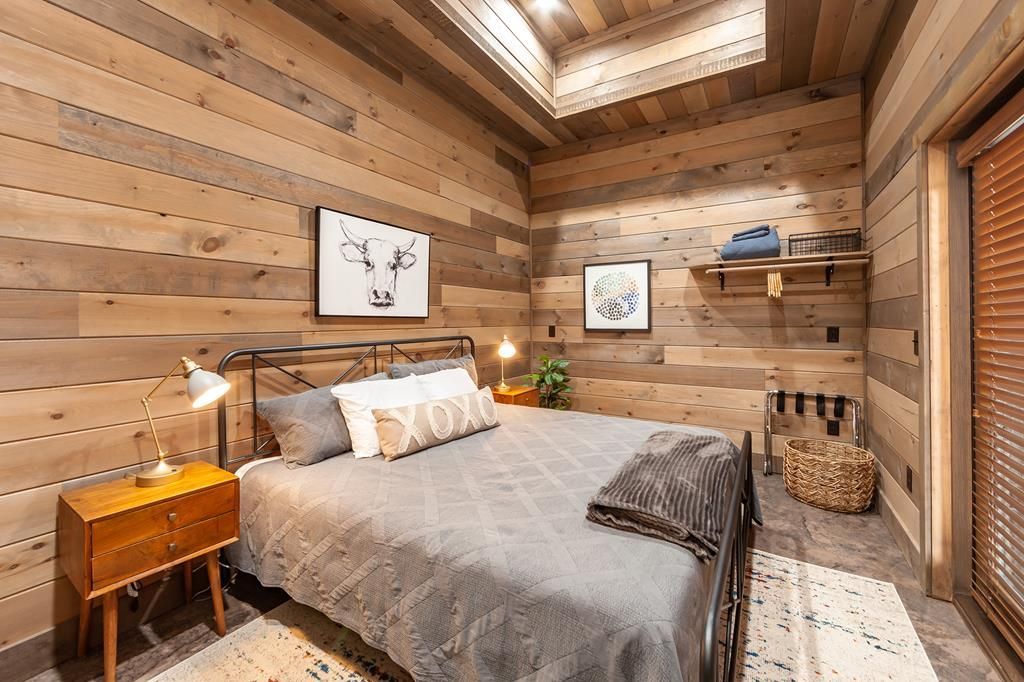 Exquisite Tennessee Retreat A Tranquil Paradise with Panoramic Views Now Available for 2.49 Million 37