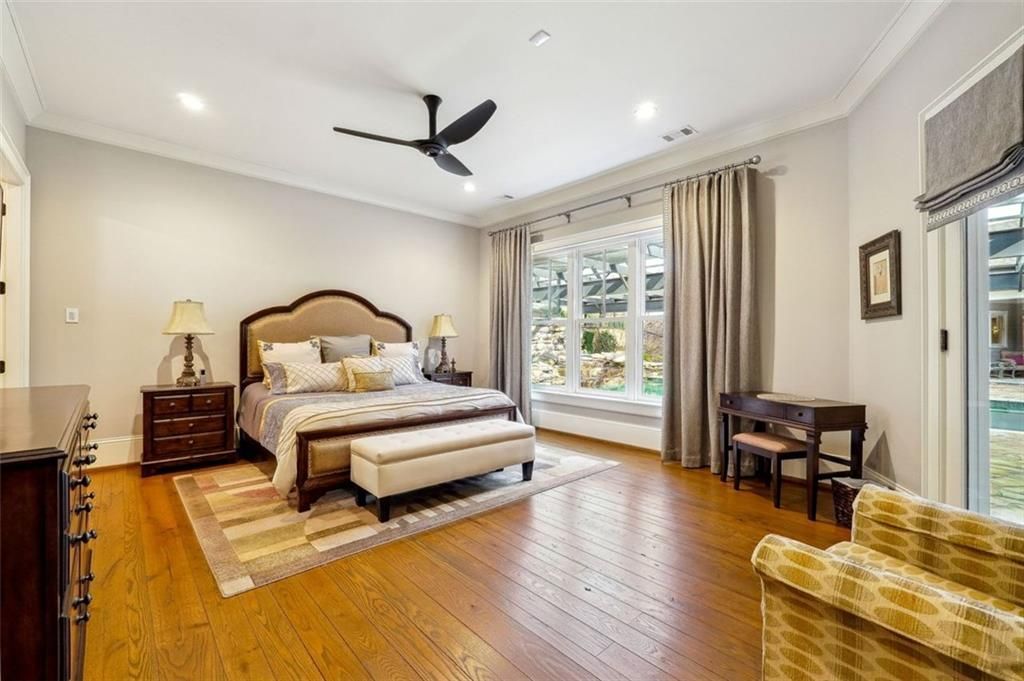 Georgias 9 Million Gem Luxe Smart Home Marrying Opulence and High Tech Living 36