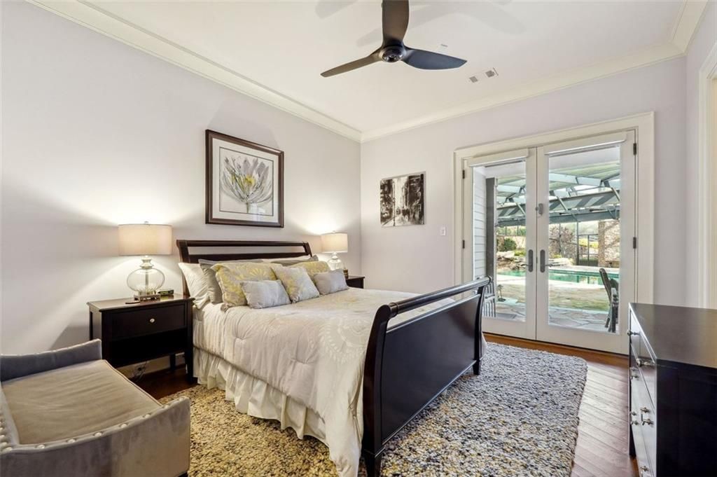 Georgias 9 Million Gem Luxe Smart Home Marrying Opulence and High Tech Living 42