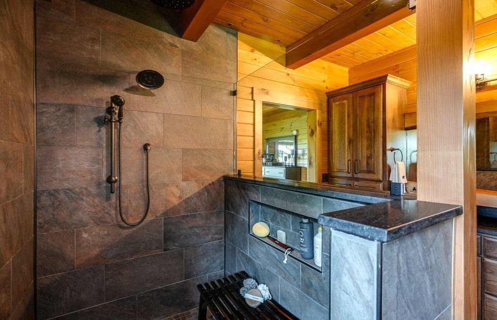 Harmonious Blend of Rustic Charm and Modern Luxury Magnificent Ohio Residence Listed at 2.4 Million 24