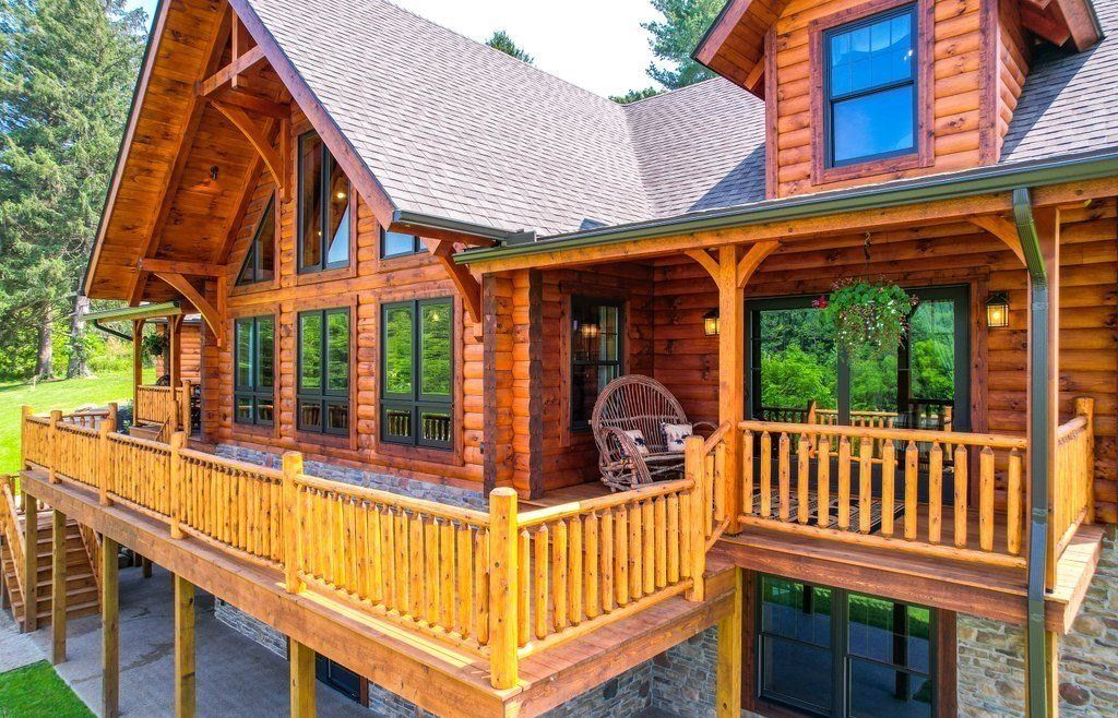 Harmonious Blend of Rustic Charm and Modern Luxury Magnificent Ohio Residence Listed at 2.4 Million 8
