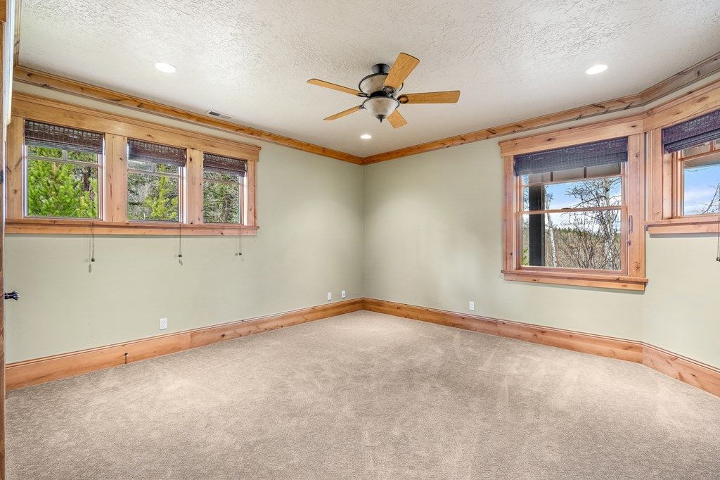 Idyllic Elegance Fairway Residence Nestled in Tamarack Resort Idaho Now Available at 4.4 Million 28